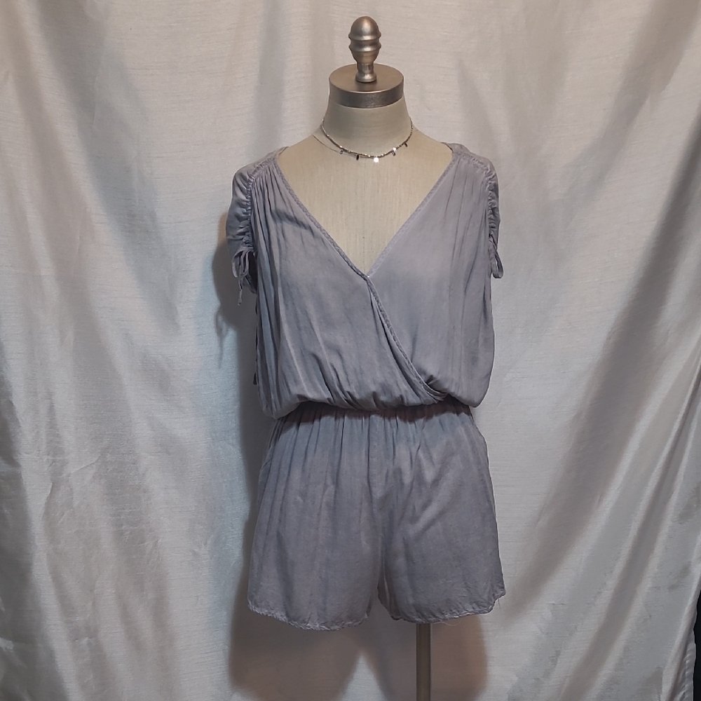 Entro Charcoal Short Sleeve Romper